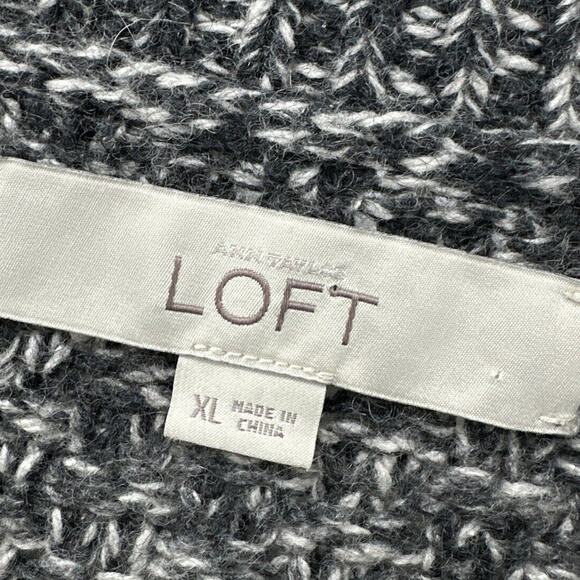 LOFT Sweater Womens XL Gray Pullover Wool Rabbit Hair Blend Chunky Knit - Picture 2 of 6